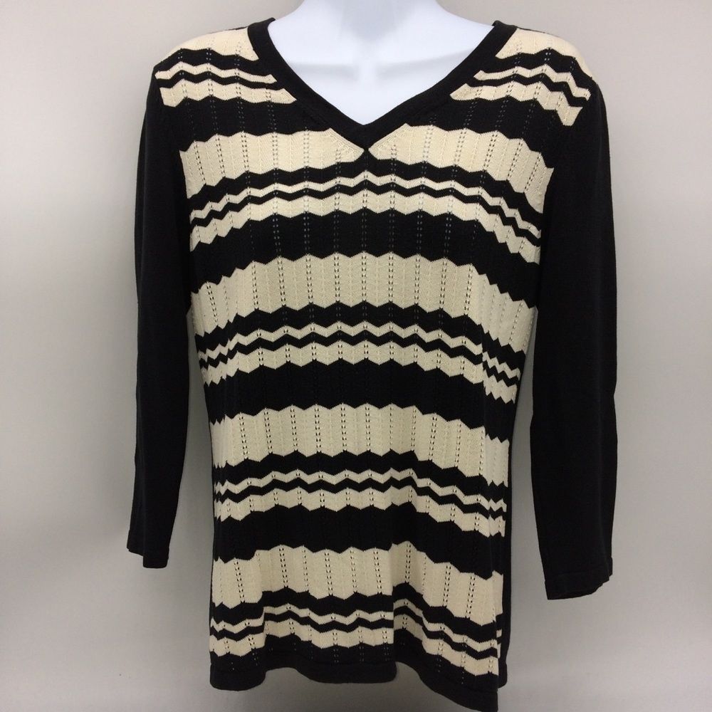 Charter Club Black and Cream 3/4 Length Silk Blend Chevron Patterned Sweater-S